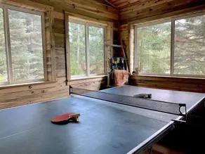 Rustic Mountain Cabin- Mountain Views, close to hiking and fishing - Image 2