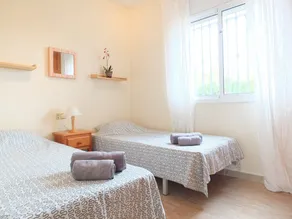 Mila 3 bedrooms, air-con, free wifi - Image 5