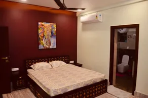Avys G1 #Agra #India #Clean &Safe#2min Radhasoami Temple #3BHK Flat #City Center - Image 4
