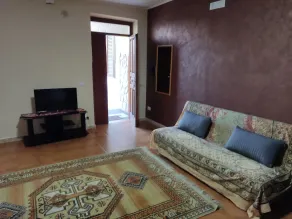 Cozy apartment within walking distance of downtown - Image 5