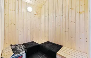 Four-Bedroom Holiday Home In Odder - Image 3
