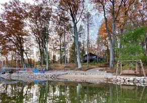 Traverse City @ Rennie Lake  .. Idyllic Lakefront Retreat ..  CC49 ... Perfect! - Image 2