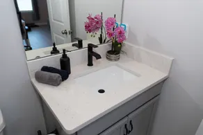 Pet Friendly Modern Zen Studio Retreat with Hot Tub - Image 5