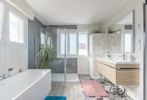 Family oasis 5 minutes from the beach with swimming pool - Image 3