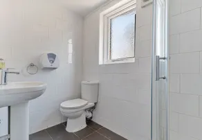 Kitchenette Double Room with Shared Bathroom - Image 2