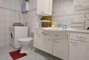 Holiday apartment in the countryside and in a quiet location - Image 4