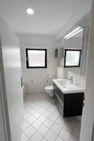 Frankfurt West Family Stay - Image 3