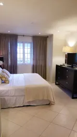 Modern Barbados lägenhet med WIFI, gå ut till poolen, steg från STRAND - Image 3