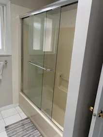 North delta private bedroom and bathroom with own entrance - Image 3