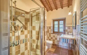 Traumhaftes Haus in Poppi mit privatem Swimmingpool, der drinnen oder draußen. - Image 4
