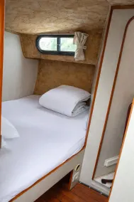 Habitable boat with terrace with panoramic view of the Canal du Midi - Image 3