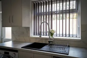 Beckbury House close to the City, 7 mins from QE and Royal Othopedic Hospital, Bham University - Image 5