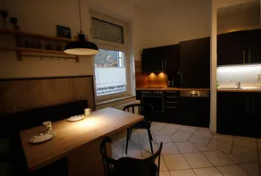 apartamento central na cidade velha, com um terraço ao ar livre - Image 5
