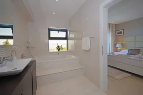 Villa Vert with Heated Pool - Image 2