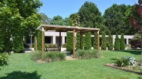 Grevillea Gardens Apartment 3 - Image 4