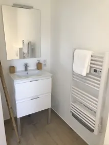 Magnifique maison restaurée dans parc boisé de 20 hectares - Image 3