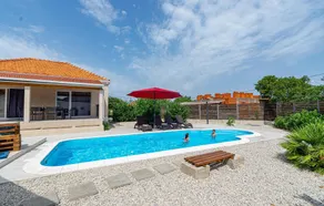 Preciosa casa en Vela Luka - Image 4