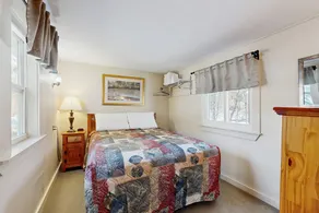 Cute Riverfront Cabin in Great Location w/ Shared Pool, Kitchenette, & Free WiFi - Image 3