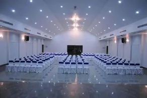 Golden Amoon Resort - Image 4