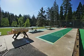 Blue Lake Chalet- 3 Bedroom + Loft/Pool Table in Arnold/Bear Valley (Pet-Friendly) - Image 2
