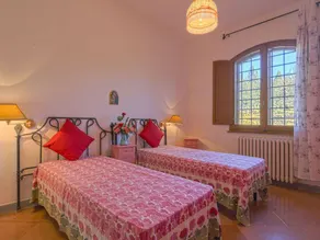 Cosy apartment for 6 people with pool, WIFI, TV, patio, pets allowed and panoramic view - Image 3