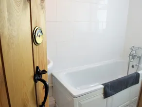 3 bedroom accommodation in Embleton - Image 4
