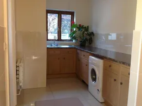 Spacious 5 bed property with hot tub/sauna situated in picturesque Grosmont - Image 5