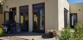 Stora Custom Guest House på Hill Top Estate i Bonsall - Image 5