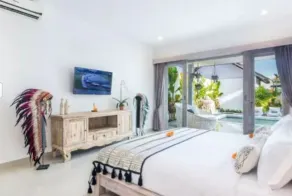 4 Bedrooms Private Holiday Villa Seminyak - Image 5