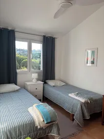Rymligt familjehus 5 minuter från stranden i den lilla byn Na Macaret - Image 4