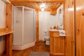 L'Orford : Spa, Foyer & Vues sur la Forêt - Image 5