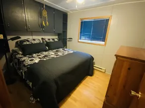 Beautiful Cottage for Rent: With sauna steps away from the lake only $3,000/week - Image 5