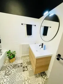 Spacious 1bed in City Center - Image 3