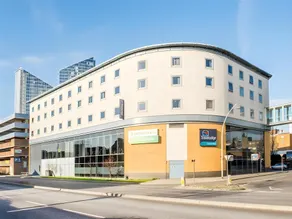 Travelodge London Ilford - Image 5
