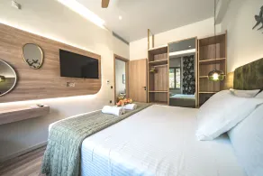 Oleas Suite Venus & Private Pool - Image 3
