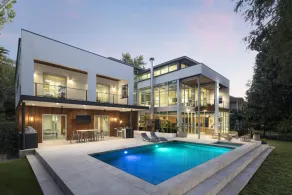 Above Emerald | Waterfront I Dock I Lake Austin | Pool&Spa I Game Room - Image 3