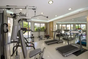 Isida Hotel Agia Marina - Image 2