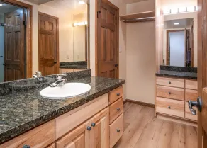 East Vail 3 Bedroom Townhome w/Great Views by Gorecreek Rentals - Image 5