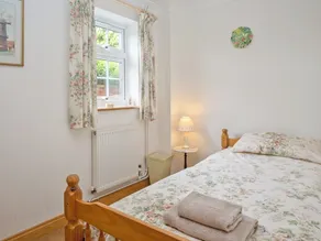 4 bedroom accommodation in Ringstead - Image 5