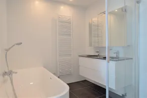 12-Guest Apartment on the Main Square - Image 2
