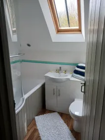 Cottage set in 2 acres, next to coast path, short walk to beach, pub & cafe! 😎 - Image 2