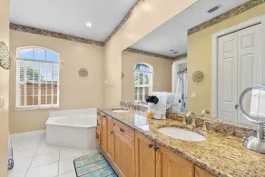 Mile From Beach Access, Spacious and Redone, Heated Pool - Image 3