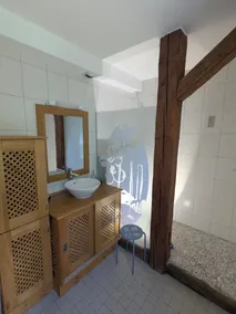 LE LYNX in a charming property in the heart of the Source-Bleue site - Image 2