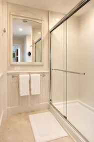 29 India House - Image 4