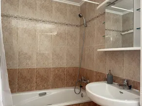 Duplex-Villa mit privatem Garten - Image 2
