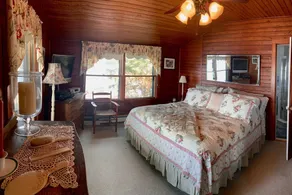 Exclusive oceanfront home, private sandy beach, expansive view, stunning sunsets - Image 5