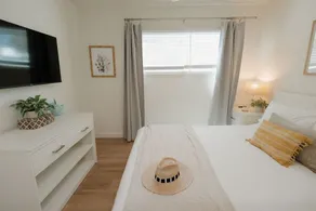 Missouri St · 5 Mins to Beach! New 3bd Getaway / Central AC! - Image 3
