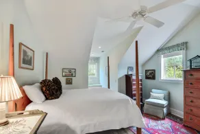 The Bluffton Farmhouse - Image 4