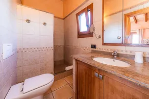 Maison de vacances rustique \"Los Tres Soles\" avec piscine, terrasses et Wi-Fi - Image 3