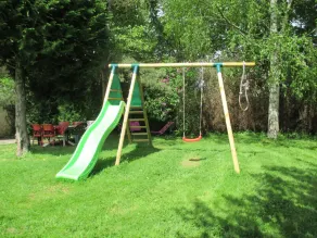 Grande maison en pierre avec jardin clôturé, animaux admis - Image 3